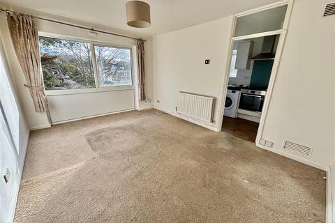 2 bedroom apartment for sale, Upper Gordon Road, Camberley GU15