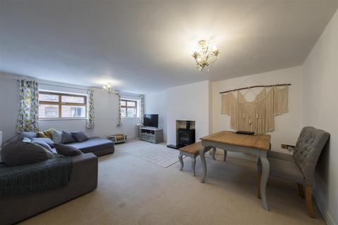 undefined, Farm Road, Oakmere CW8