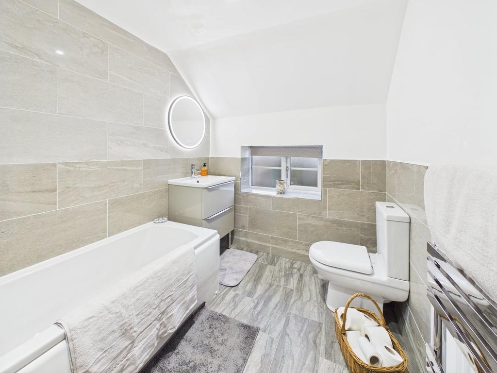 Family bathroom