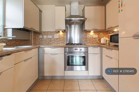 undefined, Merrion Court, Ruislip, HA4