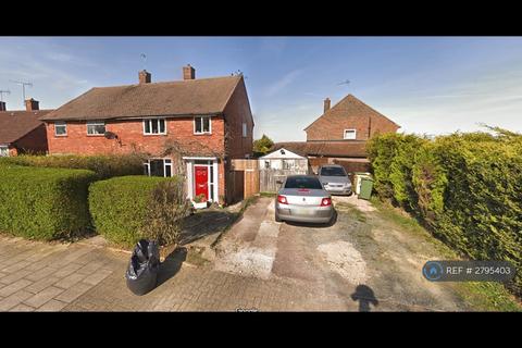 4 bedroom semi-detached house to rent, Brenchley Road, Orpington, BR5