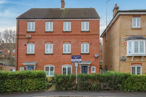 undefined, Connaught Way, Alton GU34