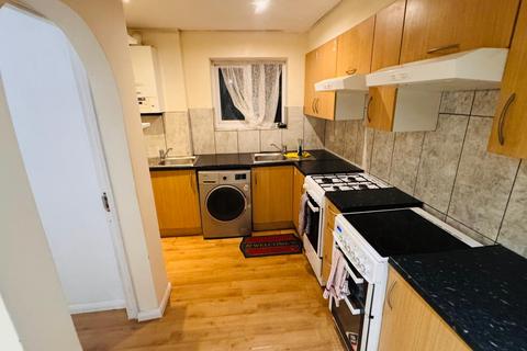 undefined, Park Crescent West, Northampton NN5