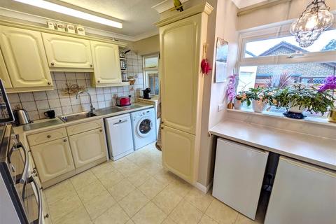 undefined, Wandleys Close, Eastergate