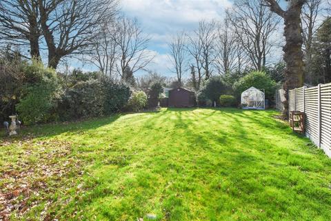 Doddinghurst Road, Doddinghurst, Brentwood