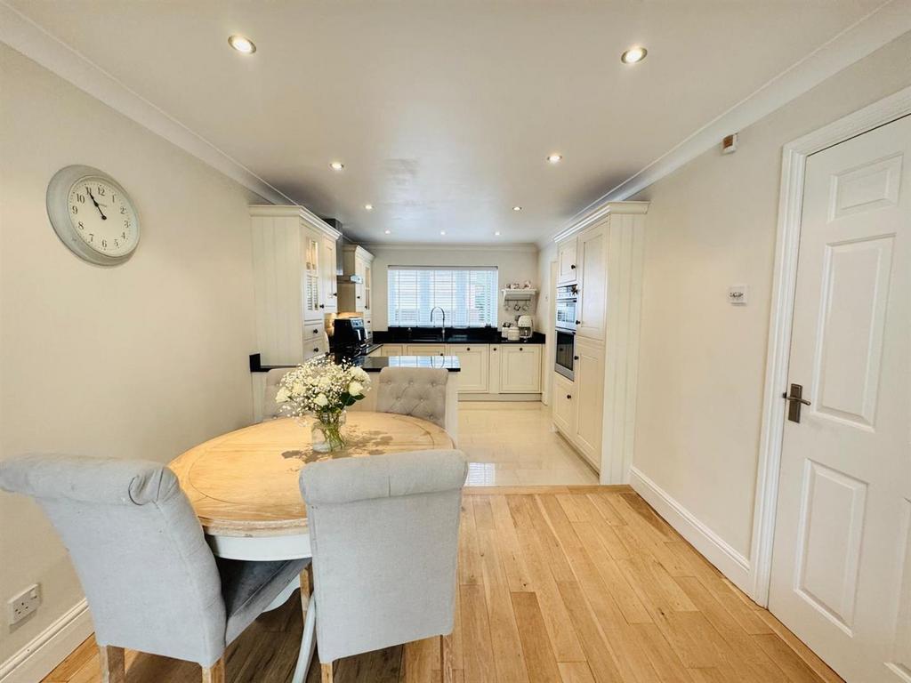 Kitchen Dining Family Room