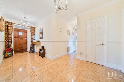 undefined, Tall Trees, Halstead