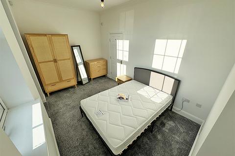 undefined, Flat 2, De Brompton Court, West Brampton, Newcastle, ST5