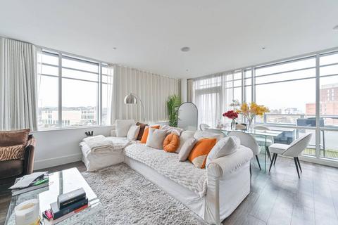 3 bedroom flat for sale, Plumstead Road, Woolwich Riverside, London, SE18