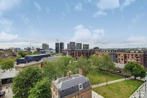 3 bedroom flat for sale, Cadet House, Woolwich Riverside, London, SE18