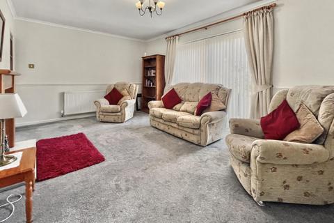 2 bedroom bungalow for sale, MODERNISED, SPACIOUS BUNGALOW, 7 Gwentlands Close, Chepstow, NP16 5JH