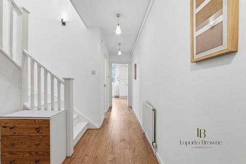 1 bedroom flat for sale, Clement House, W10