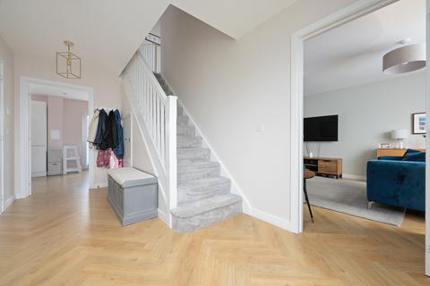 4 bedroom detached house for sale, 13 Goldcrest Place, Dunfermline, KY11 8WB