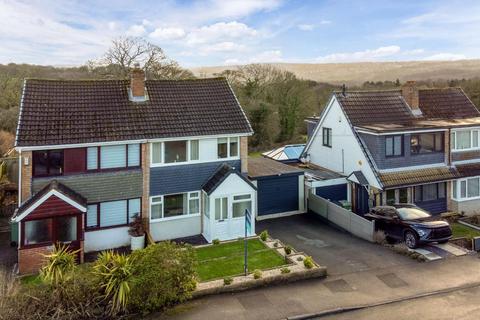 3 bedroom semi-detached house for sale, Woodlea Close, Yeadon, Leeds