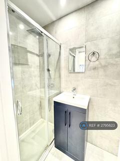 1 bedroom flat to rent, Beaulieu Drive, Pinner, HA5