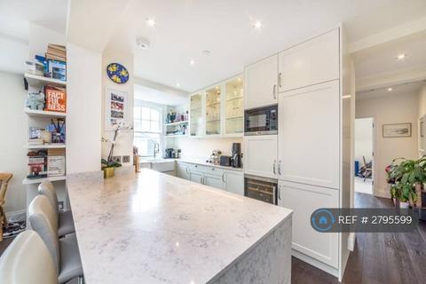 2 bedroom flat to rent, Haverstock Hill, London, NW3
