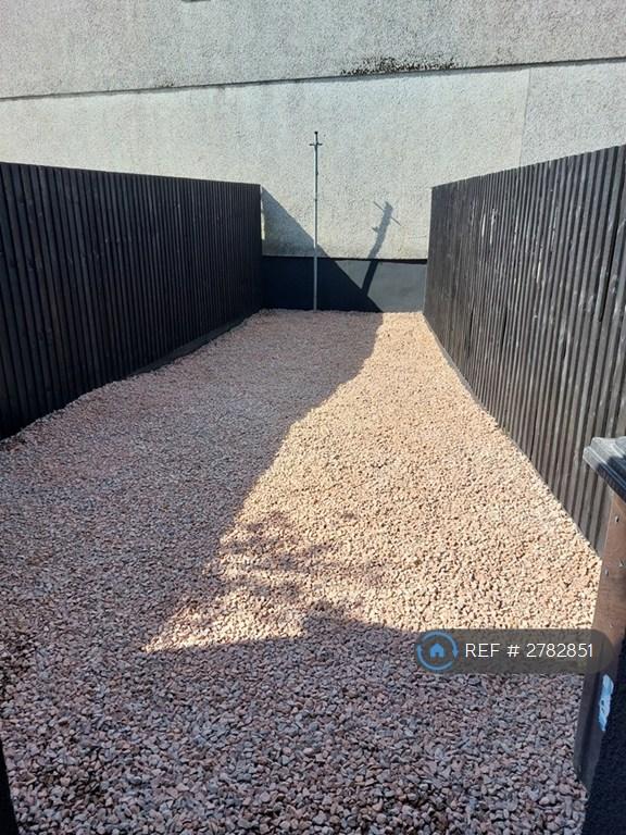 Enclosed Rear Garden
