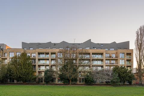 1 bedroom apartment for sale, Espalier Gardens, Kilburn