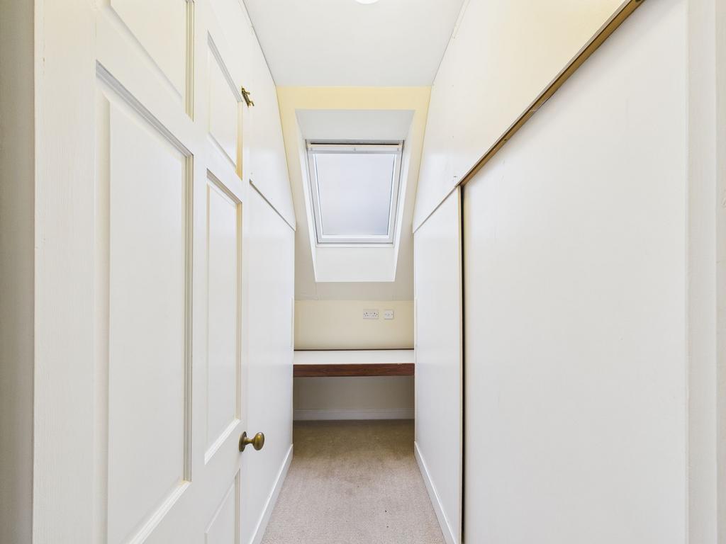 Walk In Wardrobe