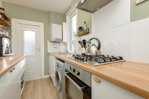 2 bedroom flat for sale, 8B, Bellfield Avenue, Musselburgh, EH21 6QU