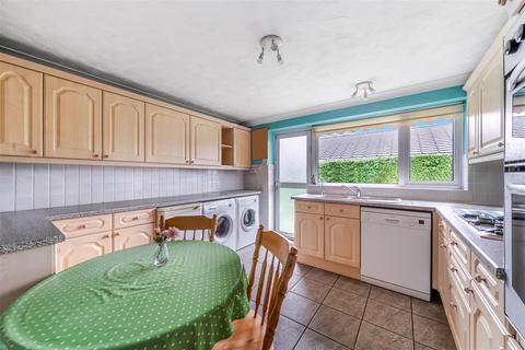 3 bedroom bungalow for sale, Rowan Drive, Verwood BH31