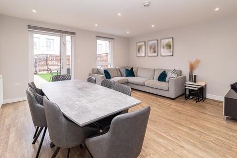 3 bedroom end of terrace house for sale, Fry Lane, Edgware, HA8