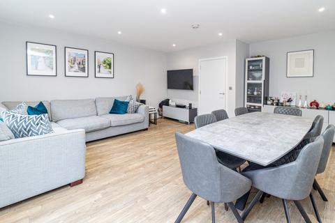 3 bedroom end of terrace house for sale, Fry Lane, Edgware, HA8