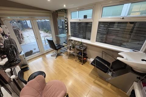 3 bedroom terraced house for sale, Redlands Road, Enfield EN3