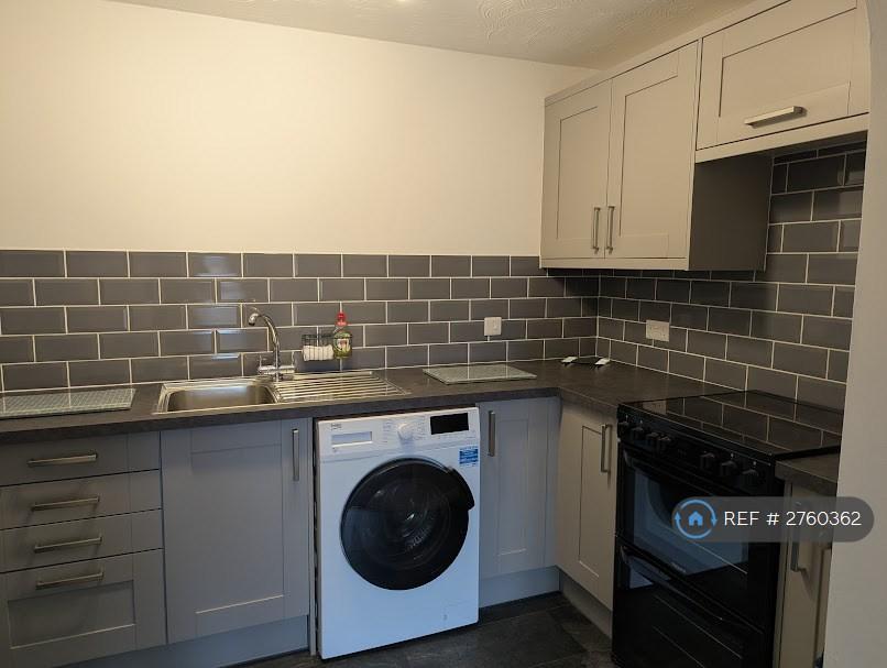 Kitchen 1