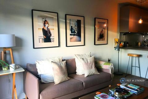 1 bedroom flat to rent, Chelsea Creek, London - Fulham, SW6