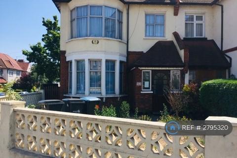 undefined, Green Lanes, London, N13
