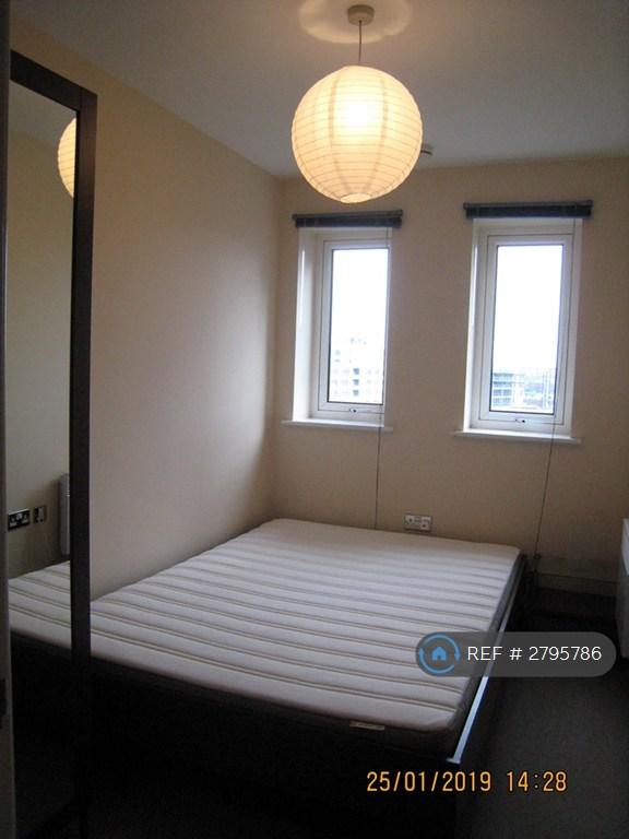 Bedroom 2 With Bed