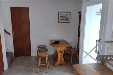1 bedroom terraced house to rent, Main Street, Ballindalloch, AB37