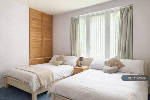 3 bedroom flat to rent, Great Western Road, Glasgow, G13