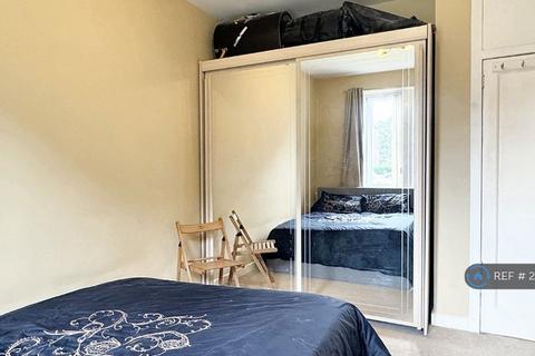 3 bedroom flat to rent, Great Western Road, Glasgow, G13