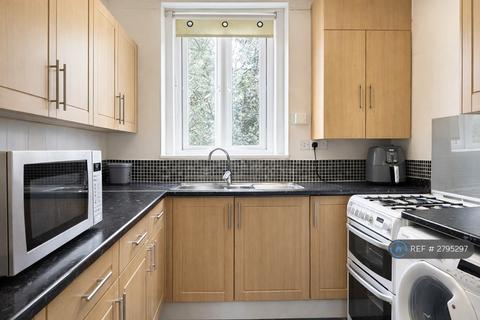 3 bedroom flat to rent, Great Western Road, Glasgow, G13