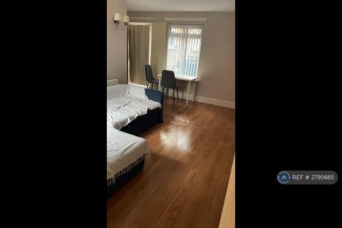 undefined, Abbeyfield Road, London, SE16