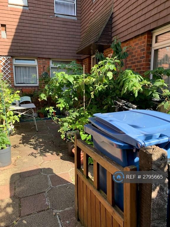 Front Garden Access