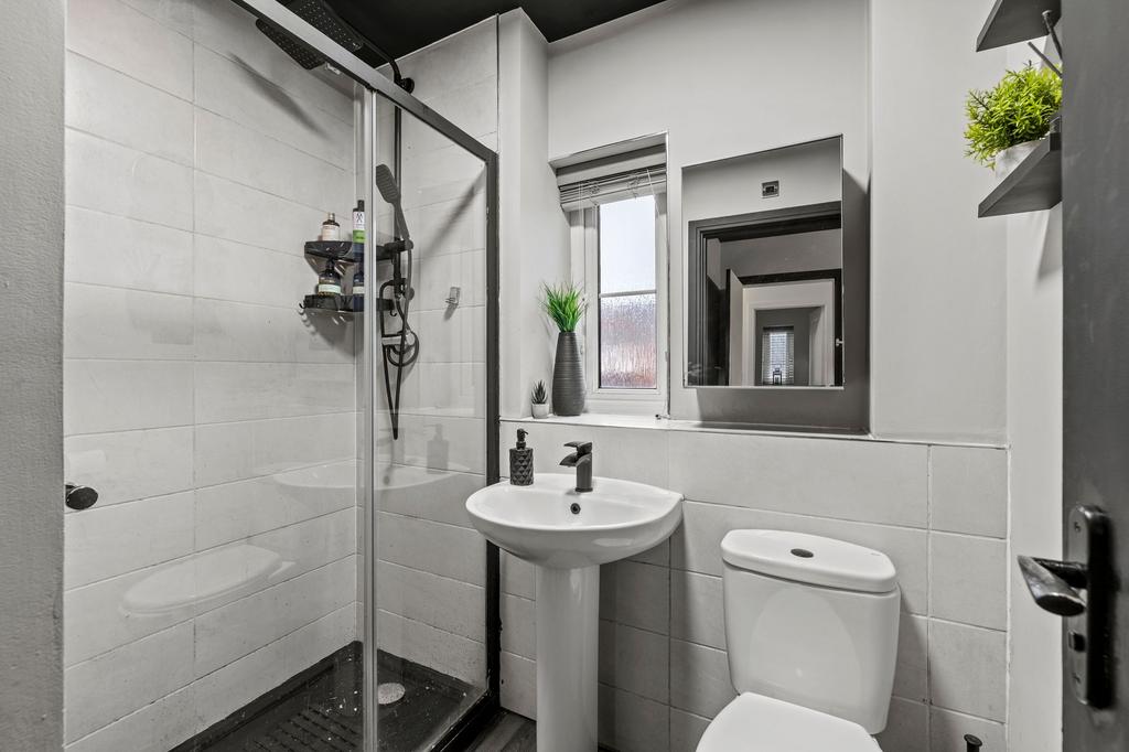 Ensuite