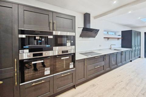 5 bedroom detached house for sale, Victoria Road, Beverley HU17