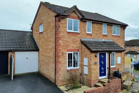 3 bedroom semi-detached house for sale, Yew Tree Drive, Kingsteignton TQ12