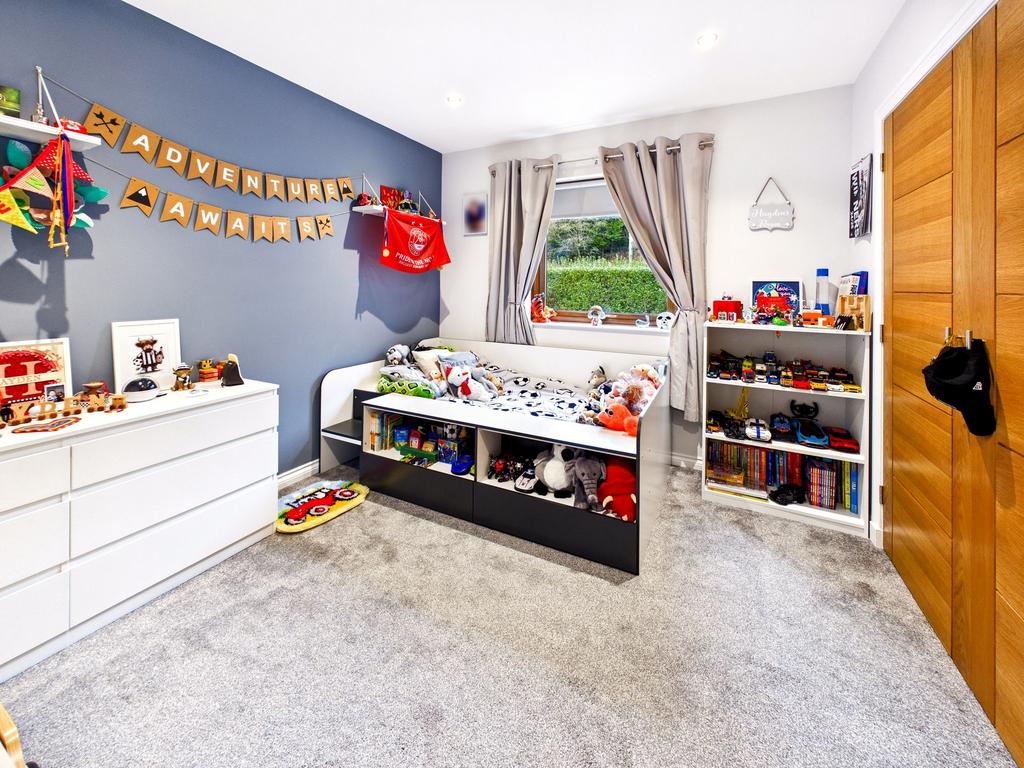 Bedroom 5