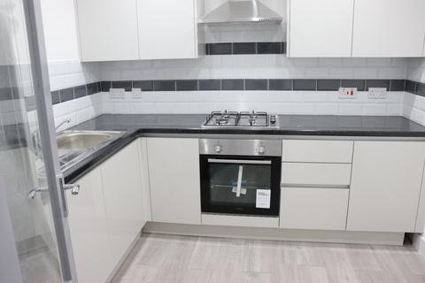 undefined, Walton Road, Woking GU21