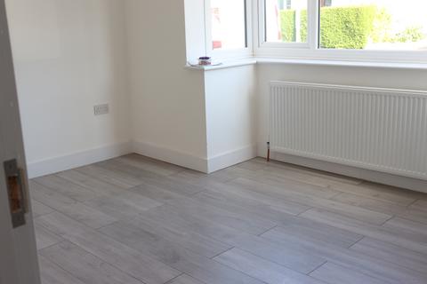 undefined, Walton Road, Woking GU21