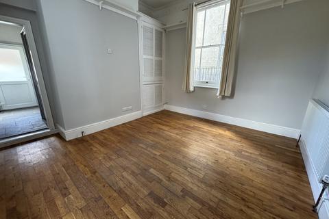 undefined, Hamilton Drive, Nottingham NG7