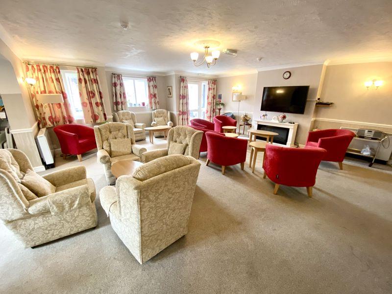 Communal Lounge