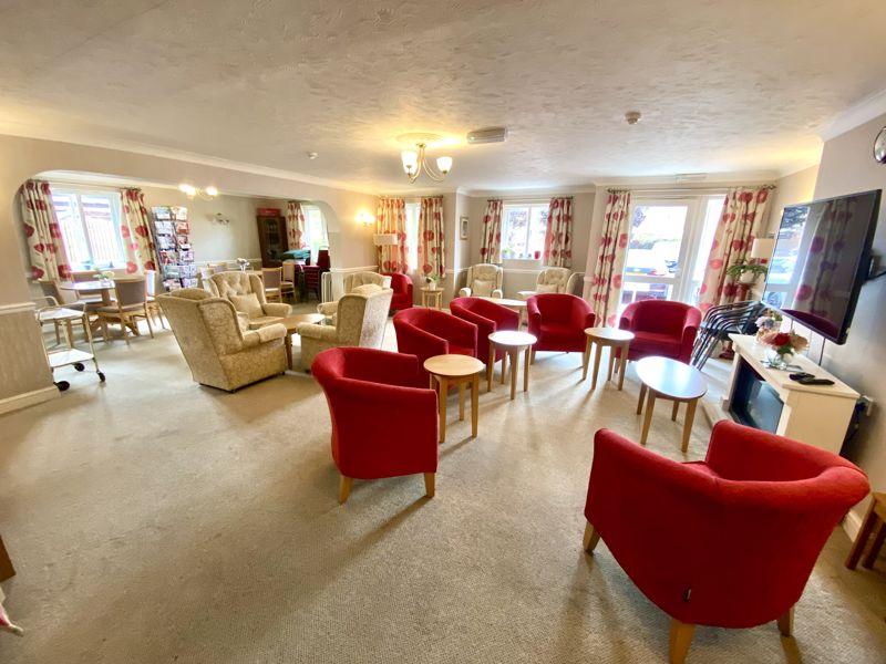 Communal Lounge