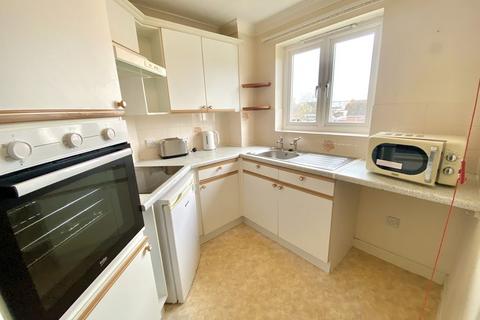 1 bedroom retirement property for sale, Moresby Court, Westbury Road, Fareham PO16