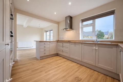 undefined, Back Walls, Stow On The Wold GL54 1DR