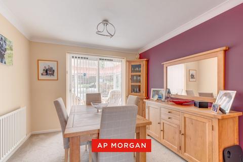 undefined, Damson Close, Walkwood, Redditch, Worcestershire, B97